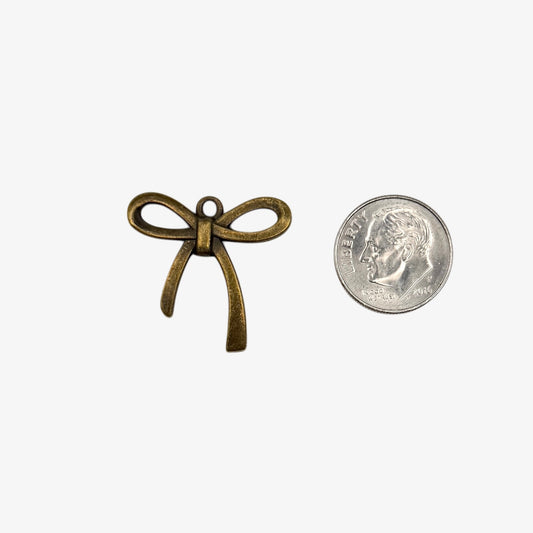 Bronze bow-shaped pendant
