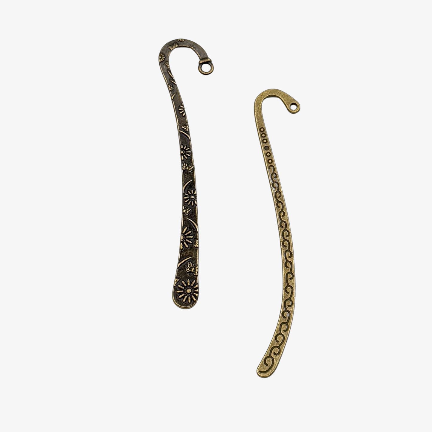 Antique bronze bookmarks with intricate patterns for charms