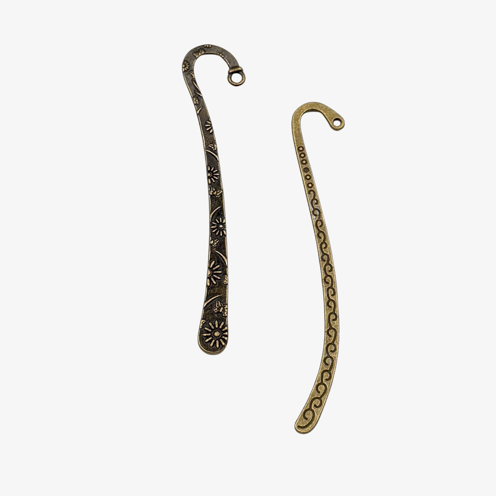 Antique bronze bookmarks with intricate patterns for charms